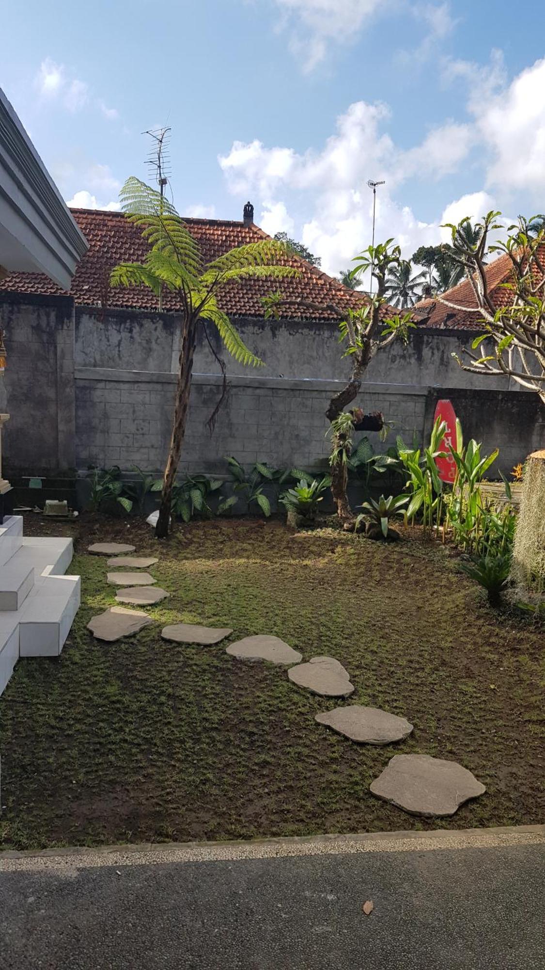 Ari Guest House Undisan Exterior photo